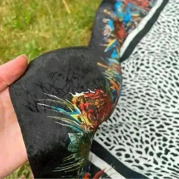 Animal Print Square 35” Scarf Neckerchief Wrap Leopards Parrots Satin - Picture 3 of 5